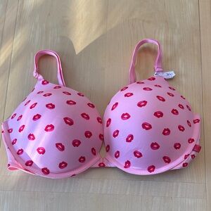 Victoria's Secret Pink Bra with Lip Print